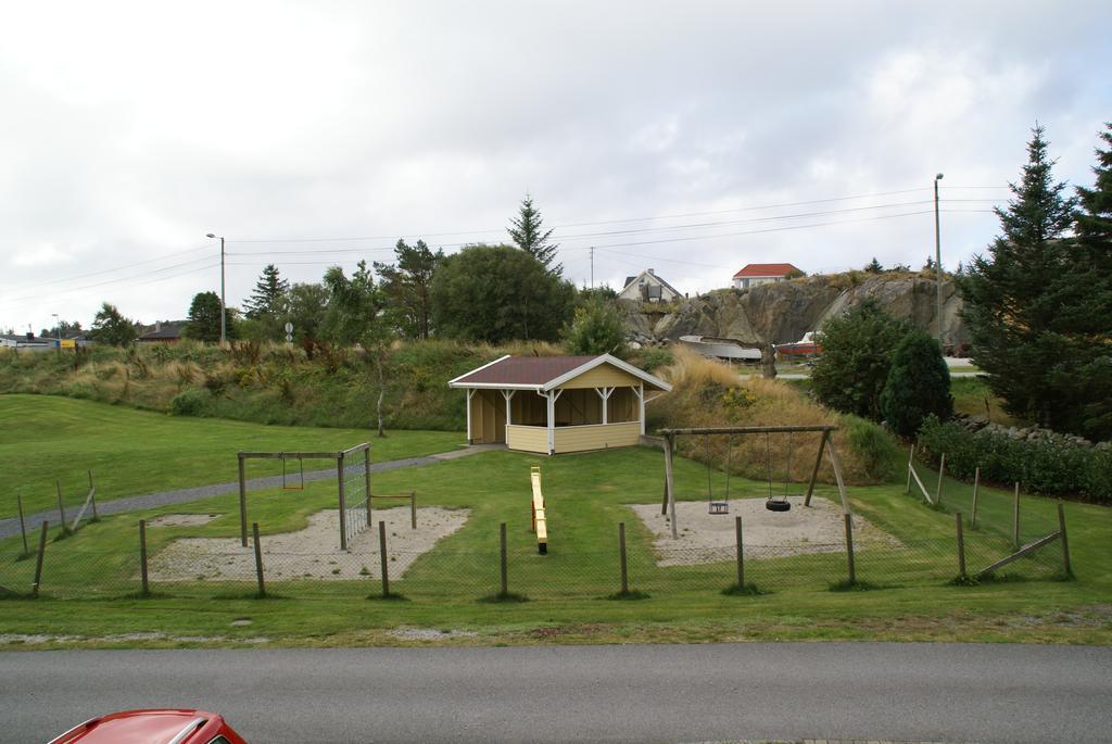 Skudenes Camping Hotel Skudeneshavn Exterior foto